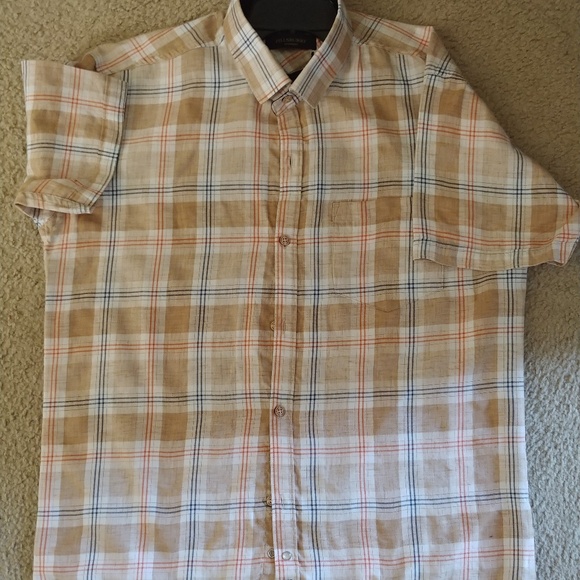 NWOT Men's Casual Button Down Shirt - Picture 4 of 8